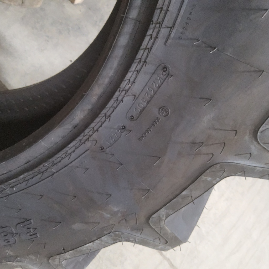 380/85R30 Goodyear Farm Optitrac R-1W 135D 99%