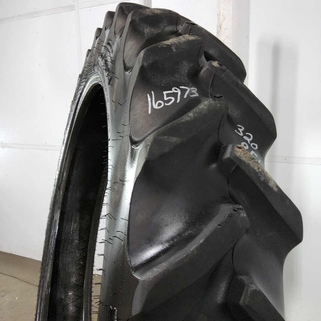 320/90R54 Goodyear Farm DT800 Super Traction R-1W 149A8 75%