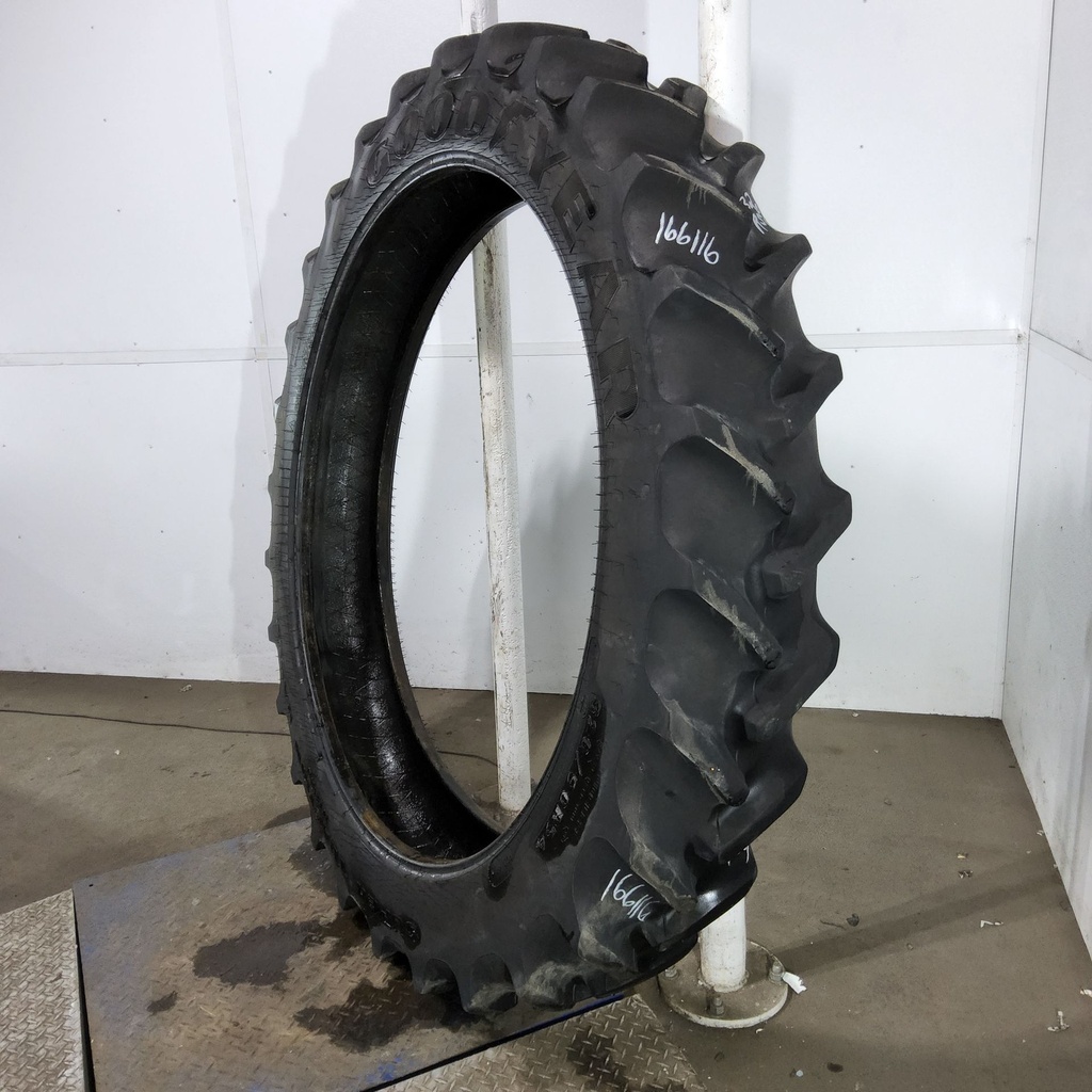320/90R54 Goodyear Farm DT800 Super Traction R-1W 149A8 75%