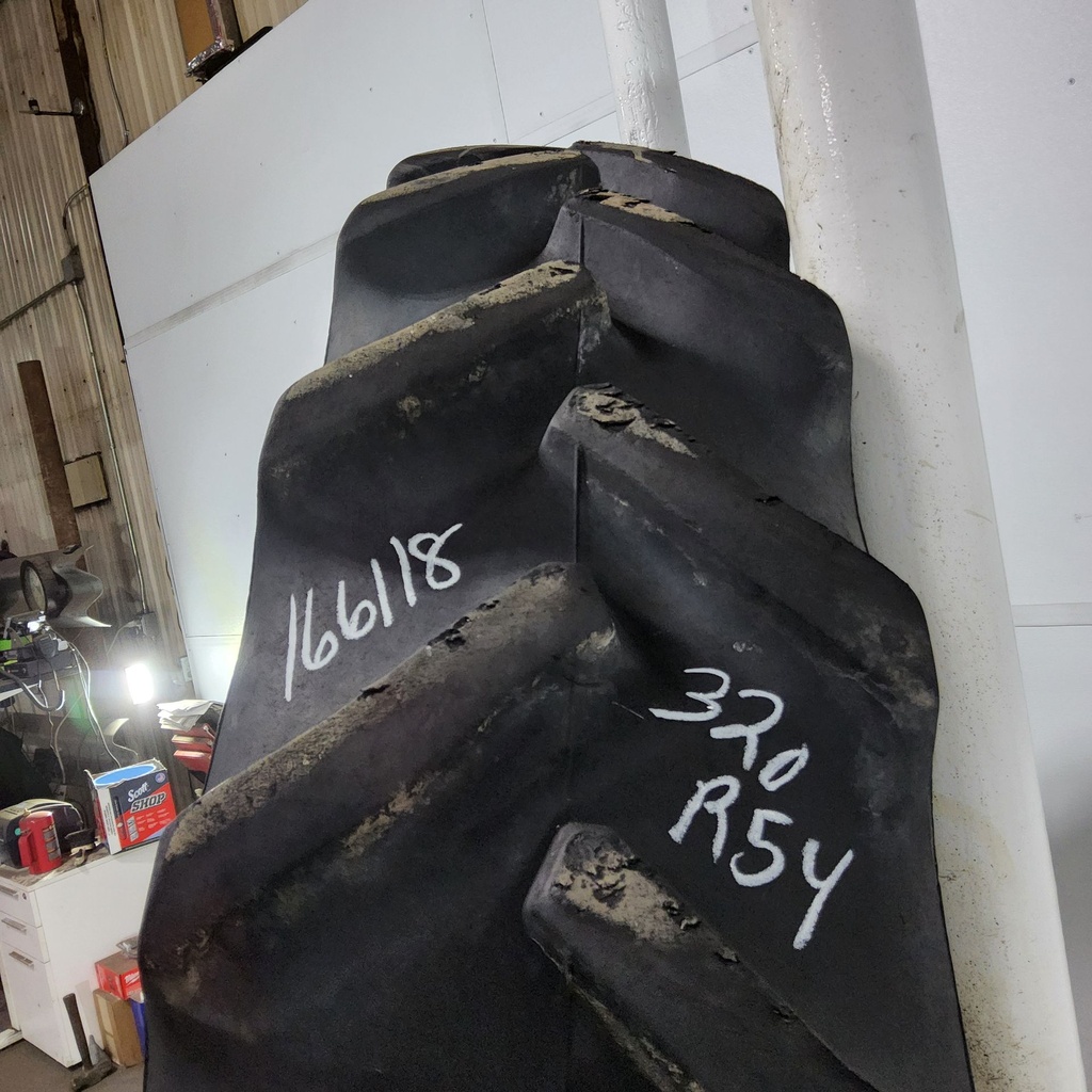 320/90R54 Goodyear Farm DT800 Super Traction R-1W 149A8 85%