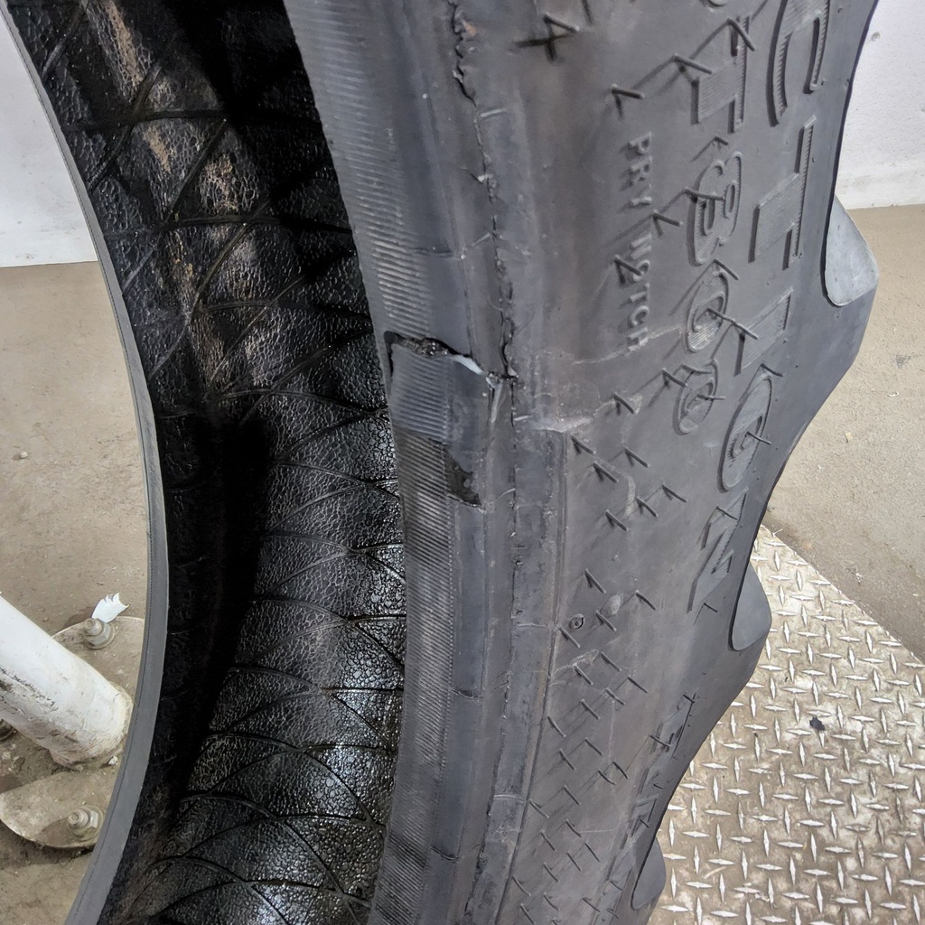 320/90R54 Goodyear Farm DT800 Super Traction R-1W 149A8 85%