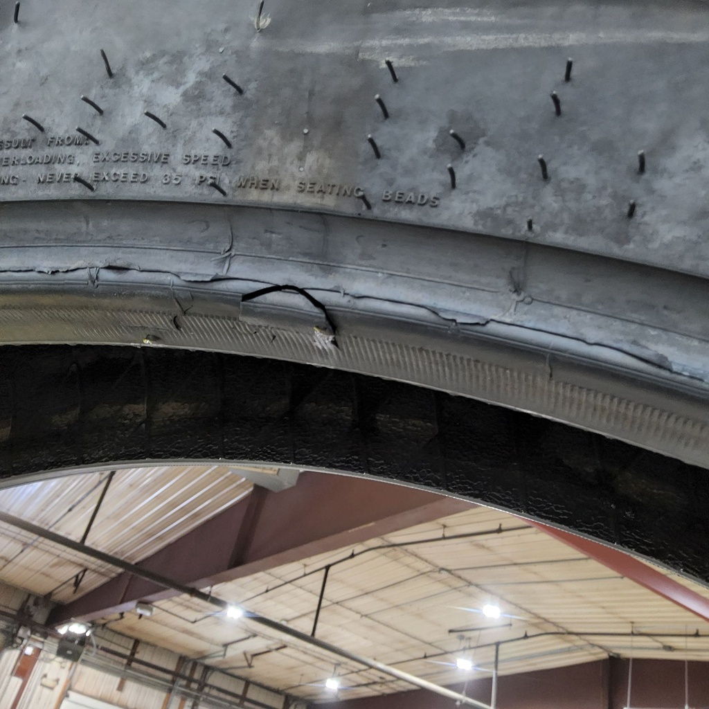 320/90R54 Goodyear Farm DT800 Super Traction R-1W 149A8 85%