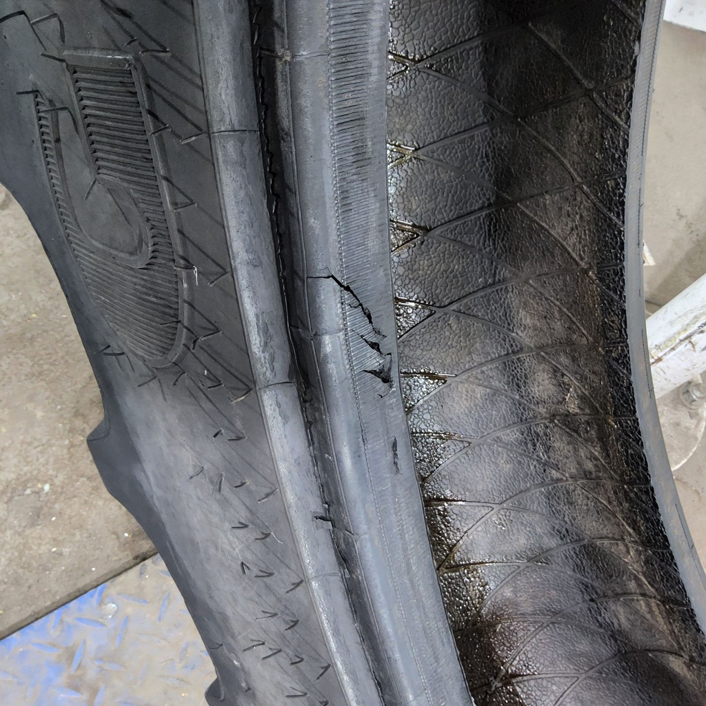 320/90R54 Goodyear Farm DT800 Super Traction R-1W 149A8 85%