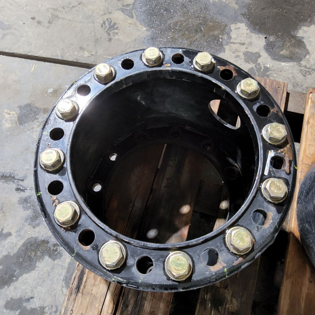 12-Hole 15.5"L FWD Spacer, Black