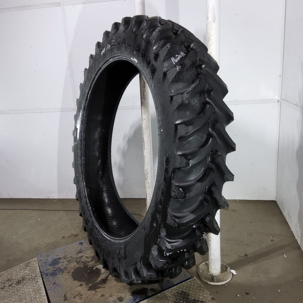 380/90R54 Firestone Radial 9000 R-1W 152A8/152B 99%