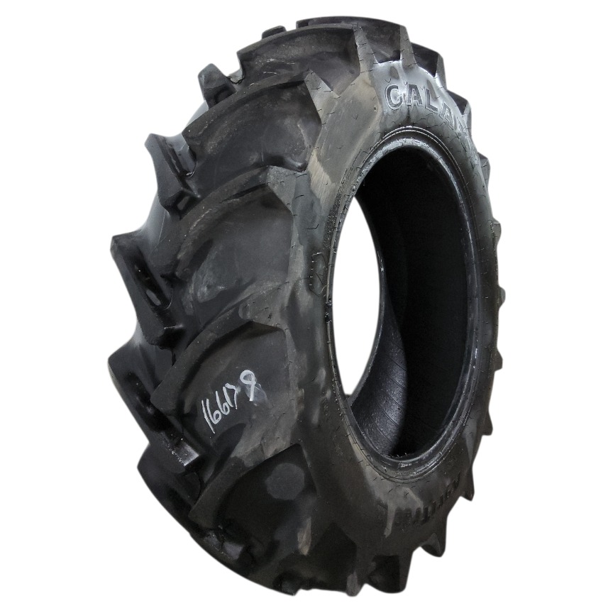 12.4-24 Galaxy Agri-Trac II R-1 D (8 Ply), 90%