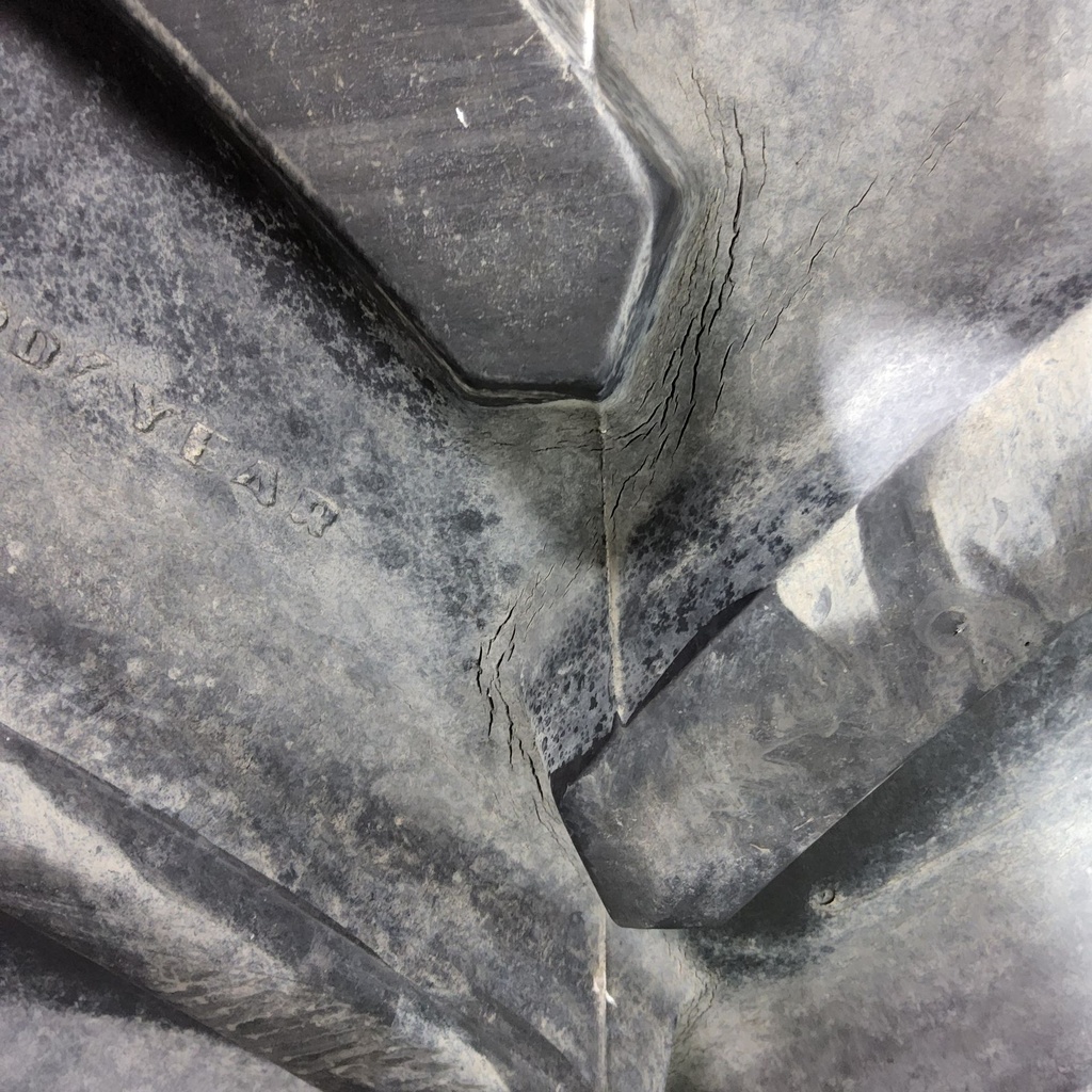 LSW800/55R46 Goodyear Farm Optitrac R-1W 178D 90%