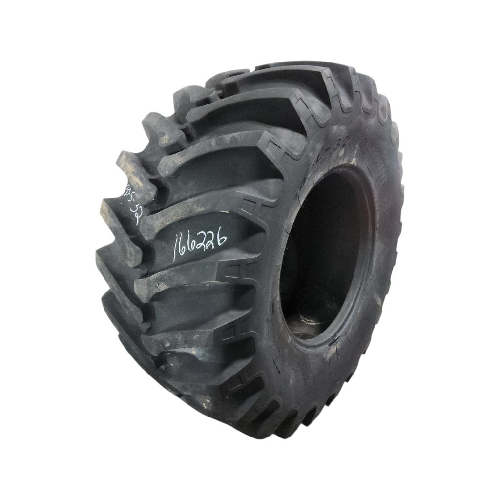 30.5L-32 Galaxy Combine Star R-1 J (18 Ply), 90%