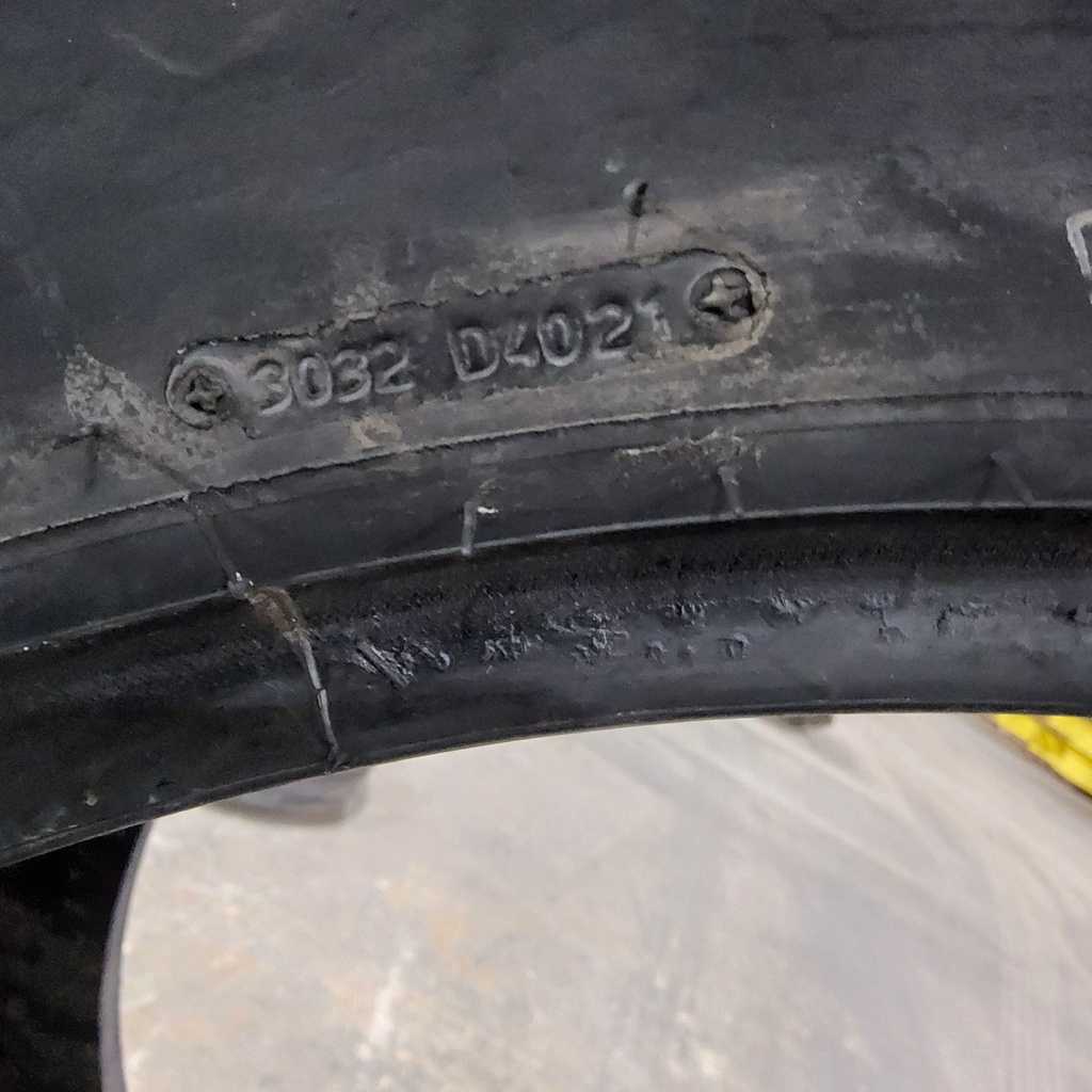 30.5L-32 Galaxy Combine Star R-1 J (18 Ply), 90%