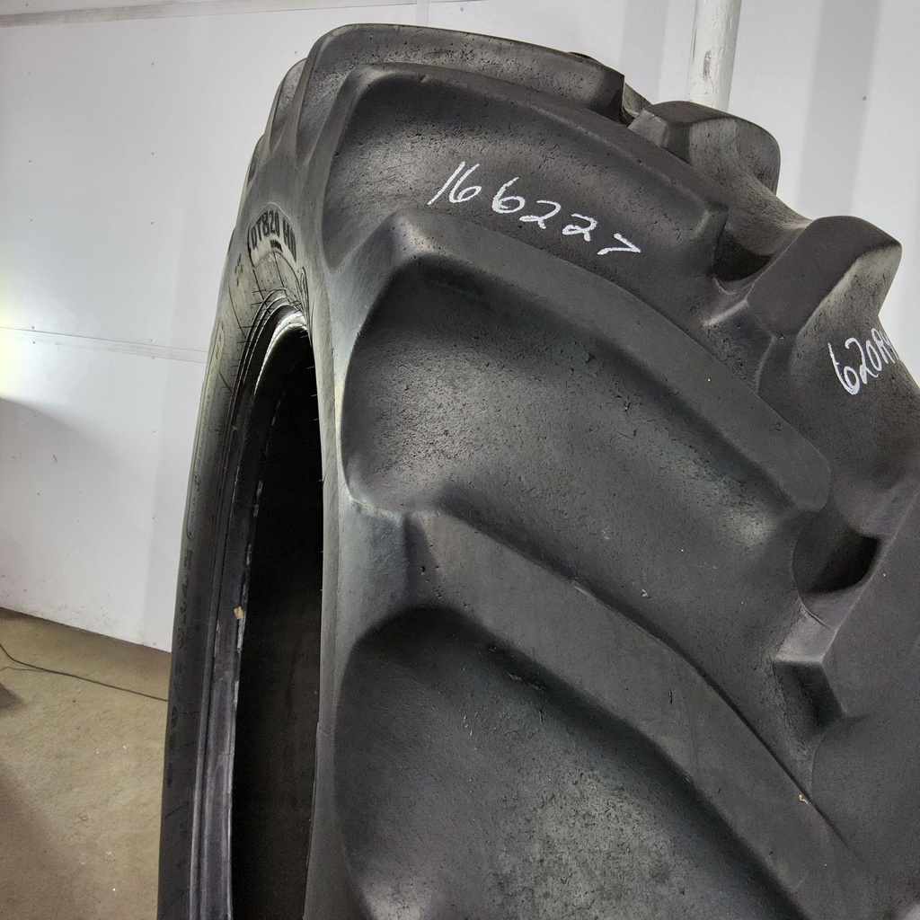 620/70R42 Goodyear Farm DT820 HD R-1W 166A8 70%