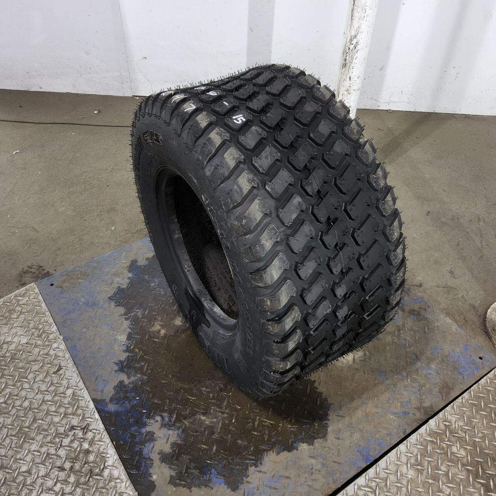 31x13.50-15NHS Titan Farm Multi Trac C/S HF-1 F (12 Ply), 99%