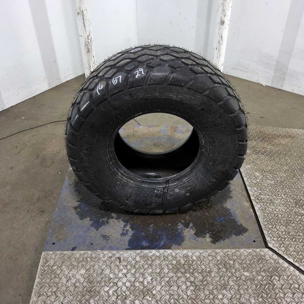 340/60R15 Alliance 352 Air Seeder I-2 124B 99%