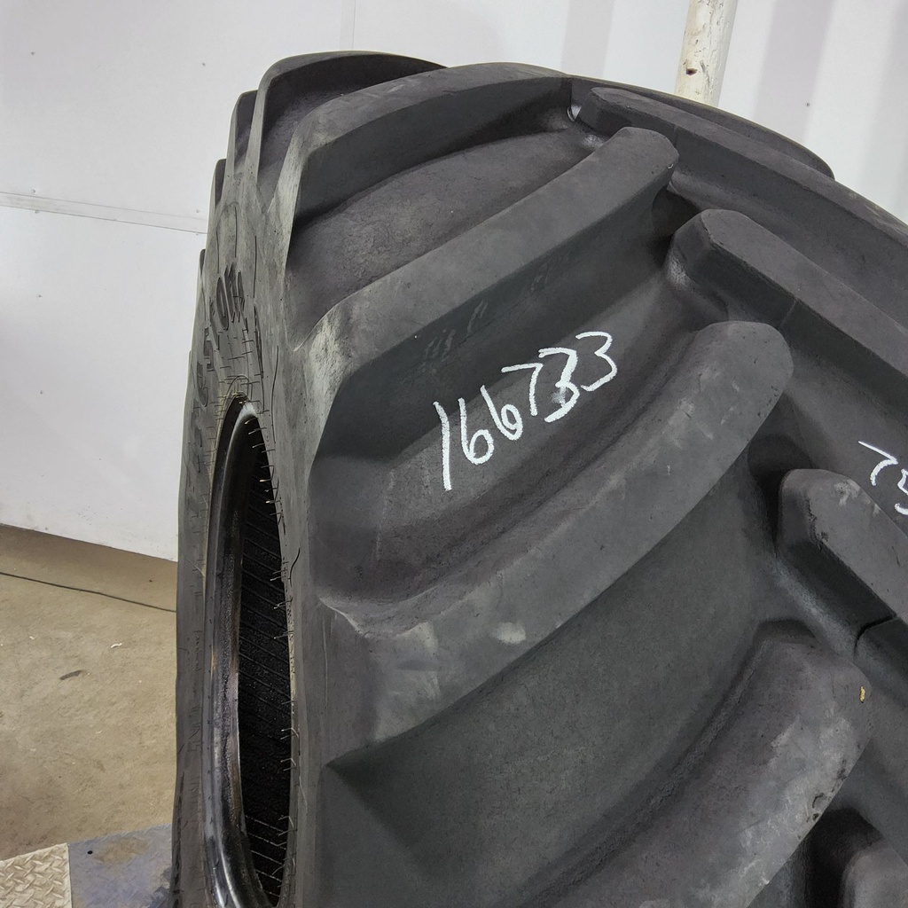750/65R26 Firestone Maxi Traction R-1W 169B 80%