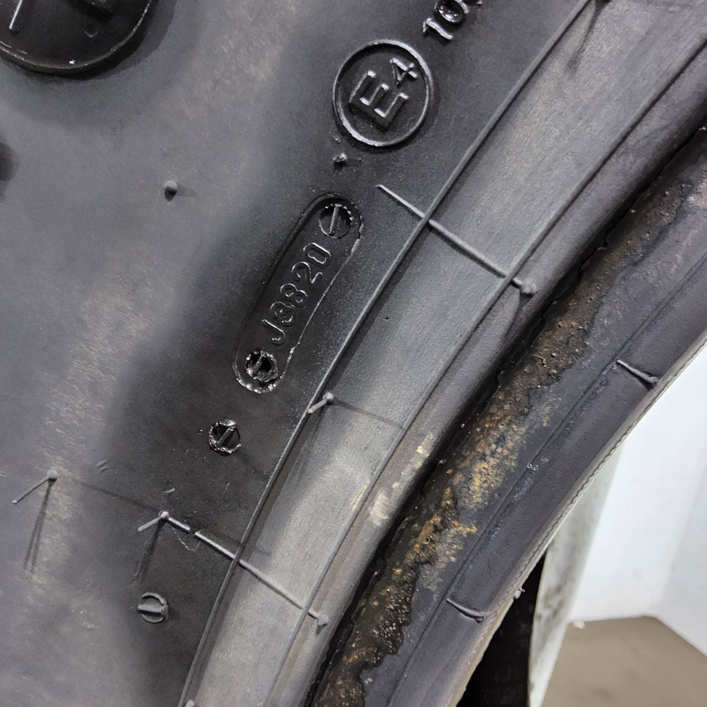 460/85R38 BKT Tires Agrimax RT 855 R-1W 149A8 50%