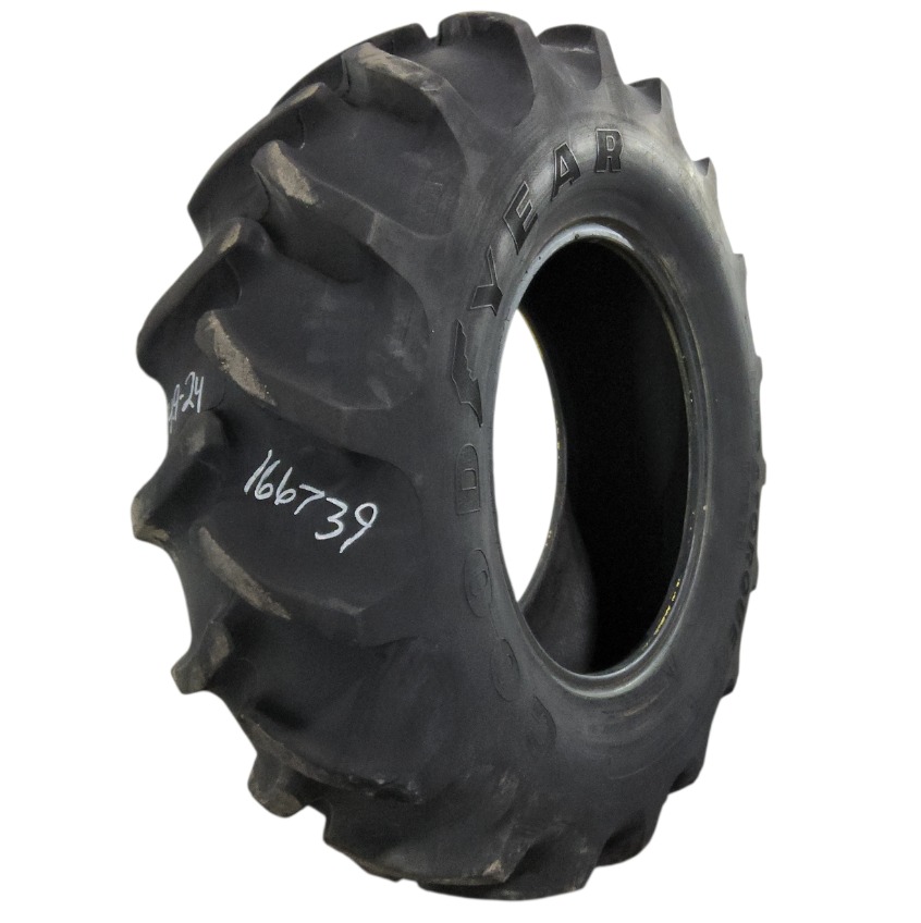 14.9-24 Goodyear Farm Dura Torque R-1 D (8 Ply), 85%