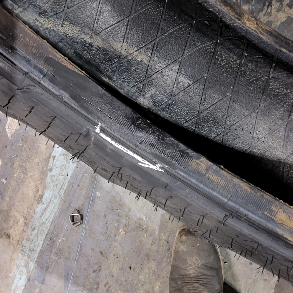 320/90R54 Goodyear Farm DT800 Super Traction R-1W 149A8 75%