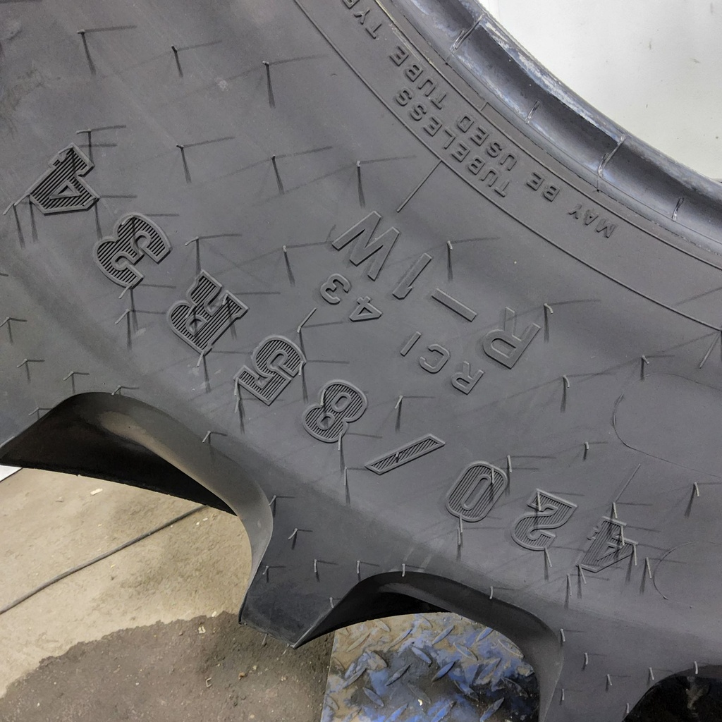 420/85R34 Firestone Radial All Traction DT R-1W 147A8/147B 99%