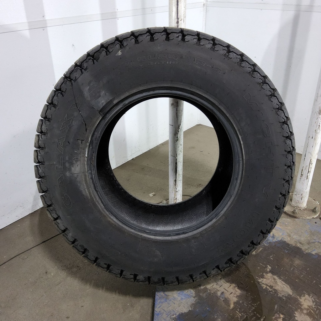 17.5L-24 Galaxy Mighty Mow R-3 D (8 Ply), 95%