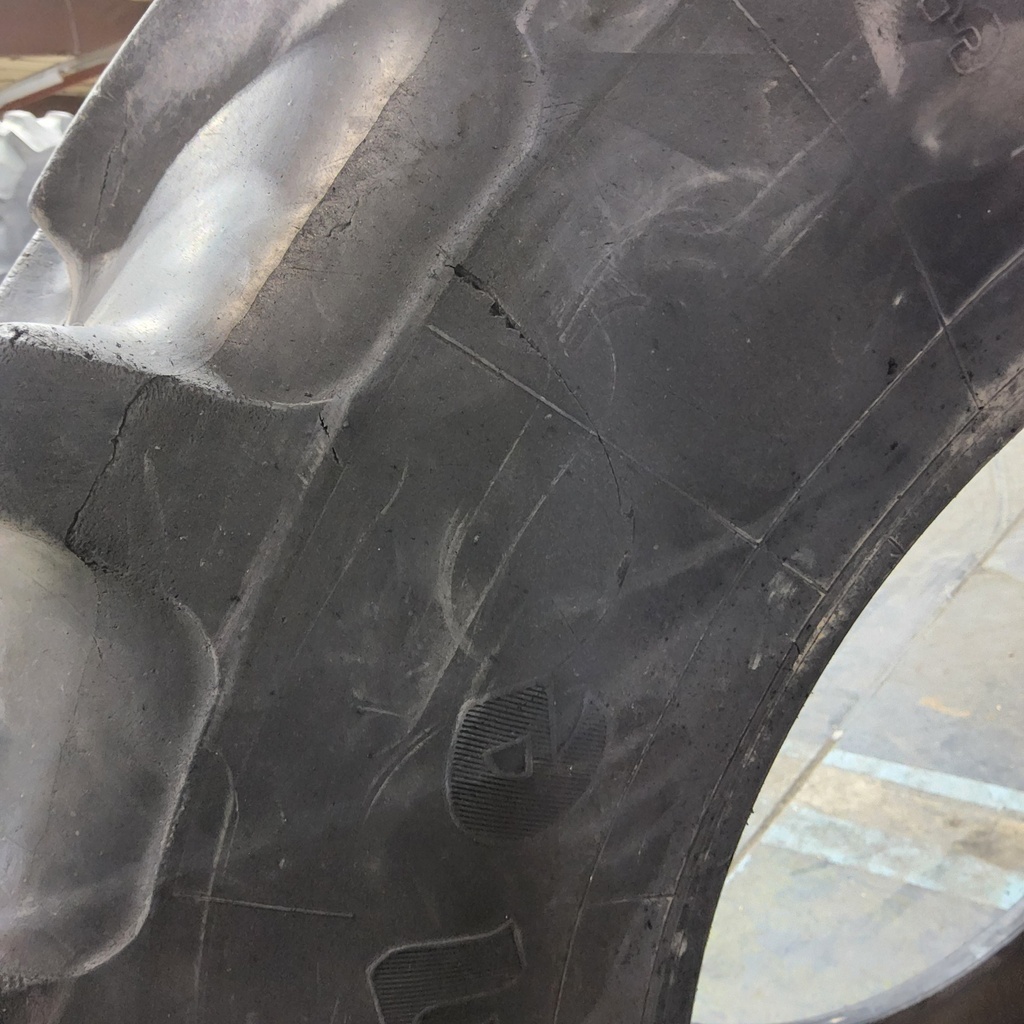 380/85R24 Firestone Radial All Traction DT R-1W 131B 65%