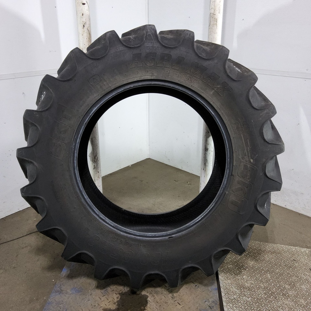 420/85R34 BKT Tires Agrimax RT 855 R-1W 147A8 85%