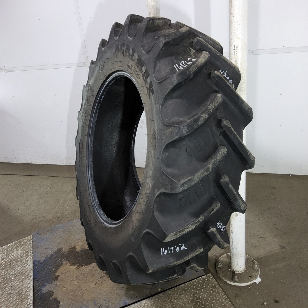 420/85R34 BKT Tires Agrimax RT 855 R-1W 147A8 85%