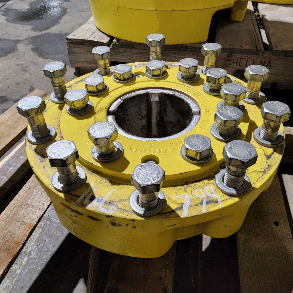 10-Hole Wedg-Lok OE Style, 4.72" (120mm) axle, John Deere Yellow