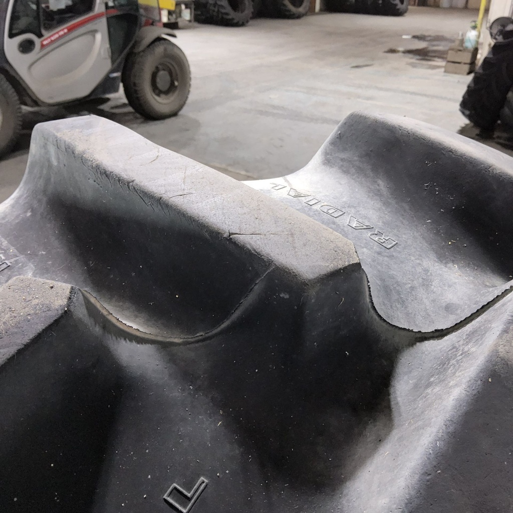 16.9R30 Goodyear Farm Super Traction Radial R-1W 144B 85%