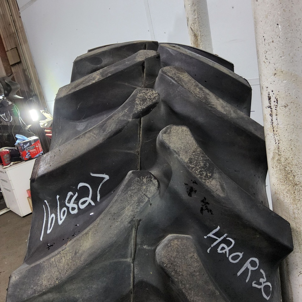 420/90R30 Firestone Radial All Traction FWD R-1 142B 90%