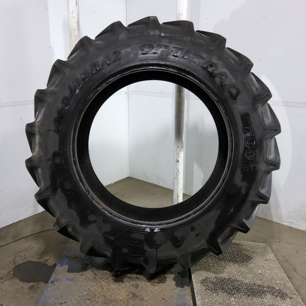 460/85R42 Goodyear Farm DT806 Optitrac R-1W 150A8 80%