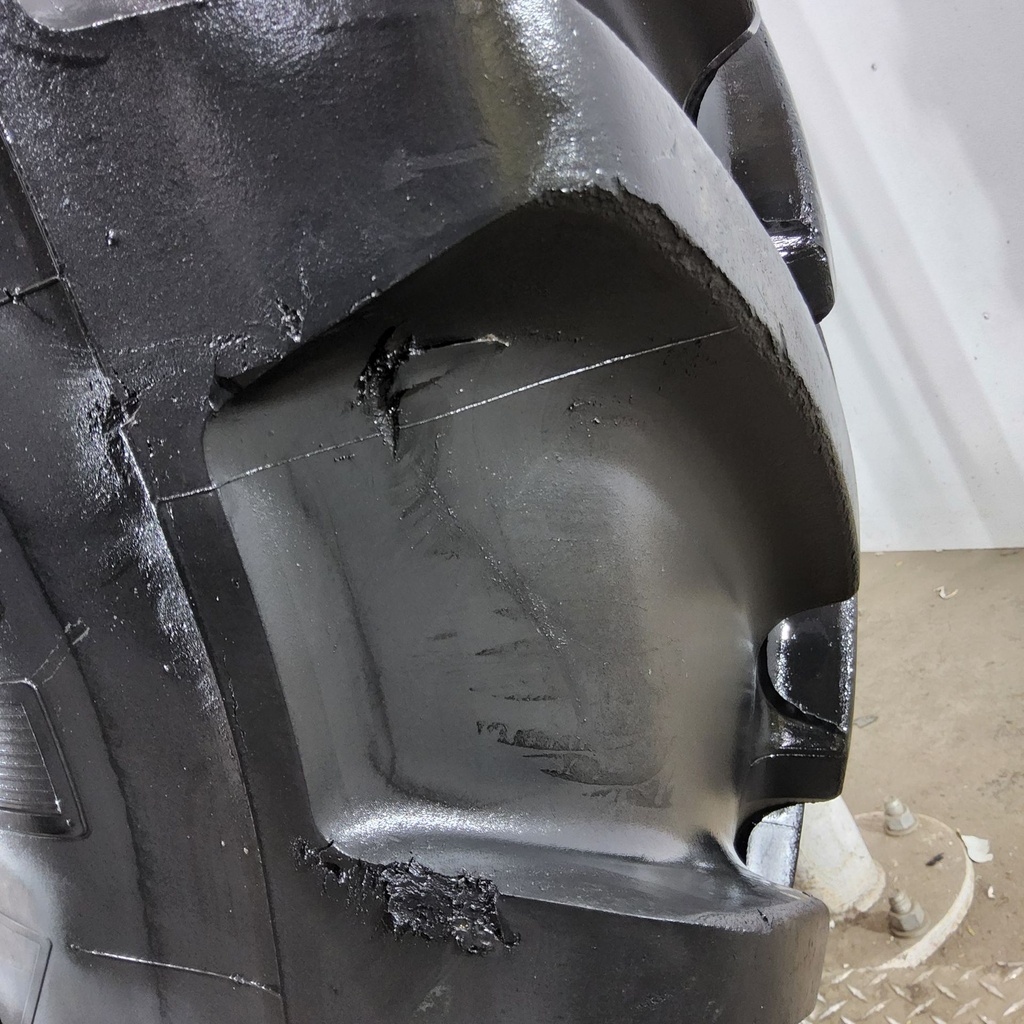 540/65R34 Michelin XM 108 R-1W 152A8 85%