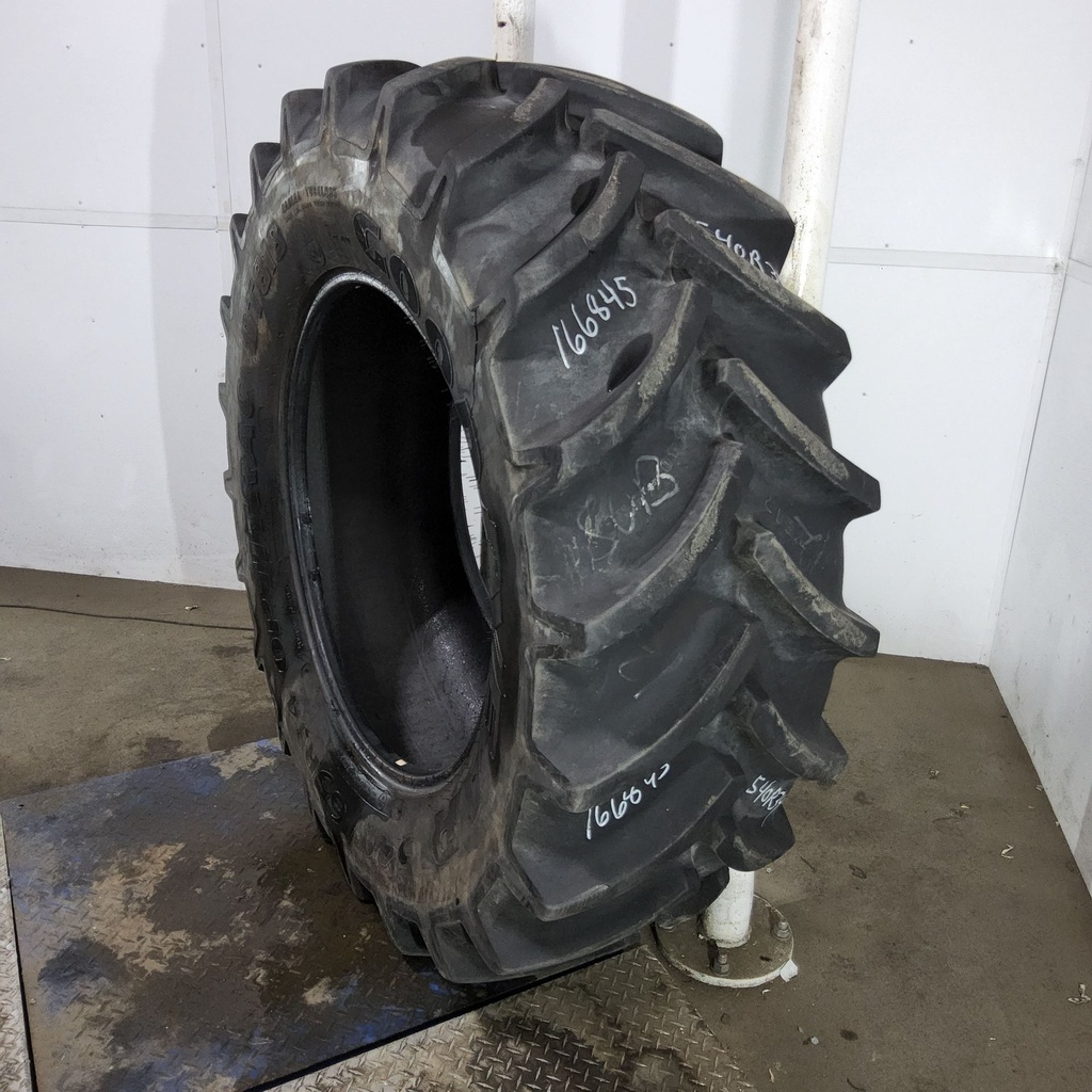 540/65R34 Goodyear Farm DT818 Optitrac R-1W 152B 80%