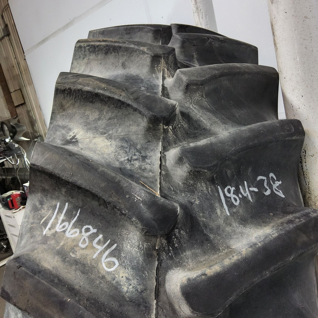 18.4-38 Firestone Super All Traction 23 R-1 D (8 Ply), 85%