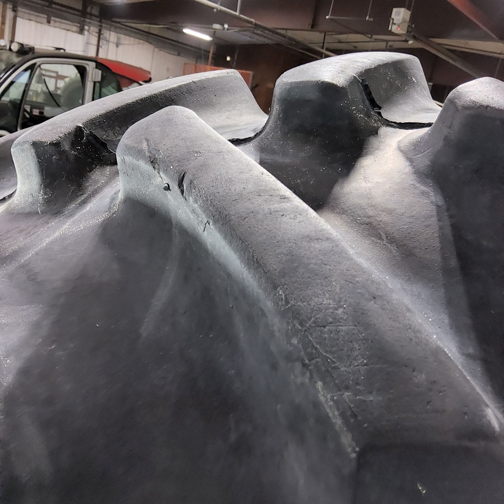 18.4-38 Firestone Super All Traction 23 R-1 D (8 Ply), 85%