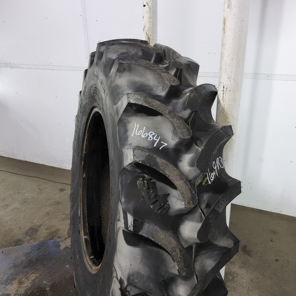 16.9R30 Firestone Radial All Traction DT R-1W 144A8 99%
