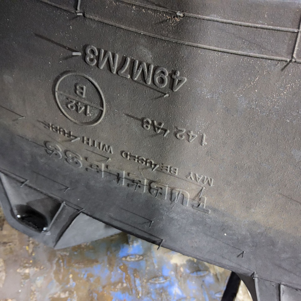 380/80R38 Titan Farm AG49M Radial R-1W 142B 60%