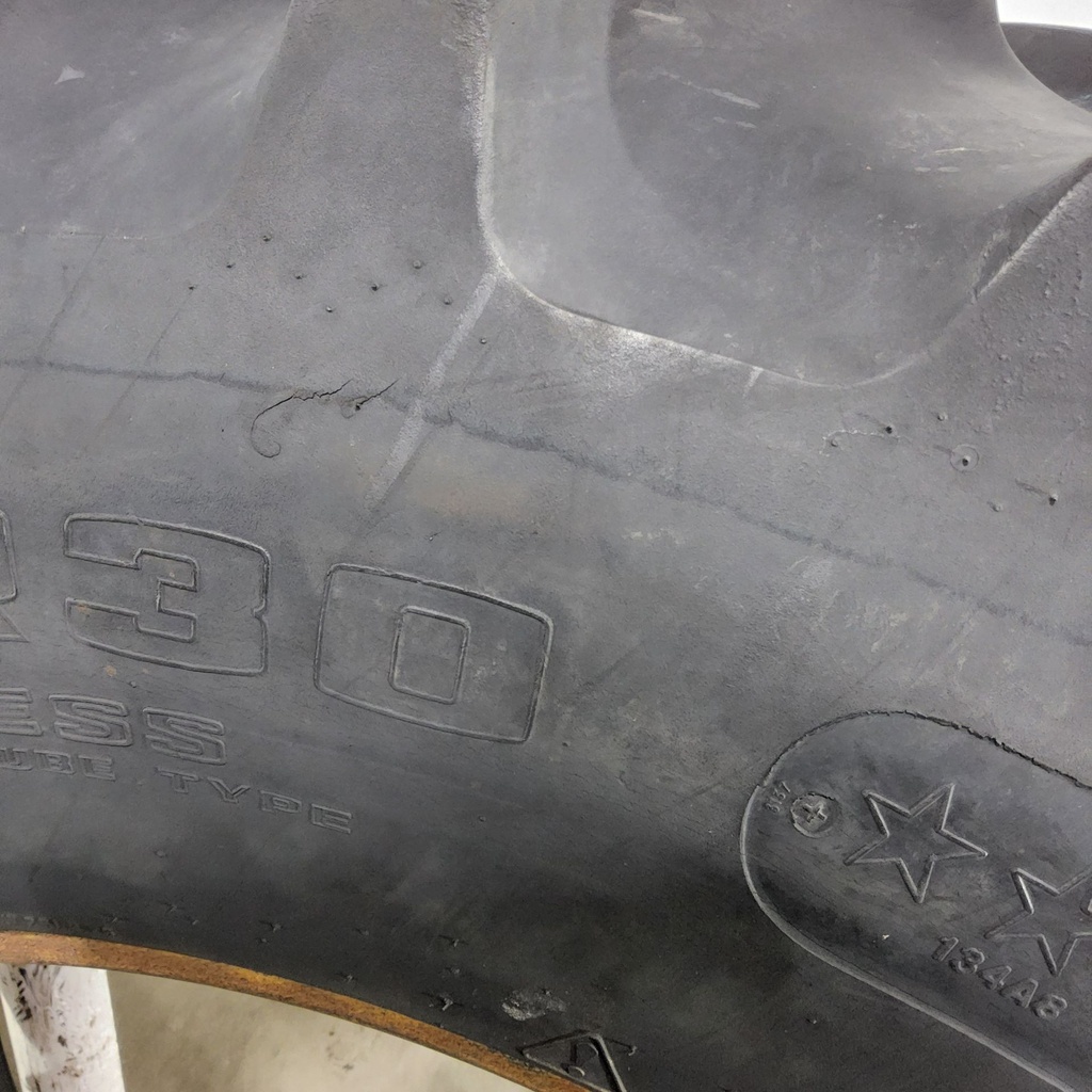14.9R30 Goodyear Farm Dyna Torque Radial R-1 134A8 75%