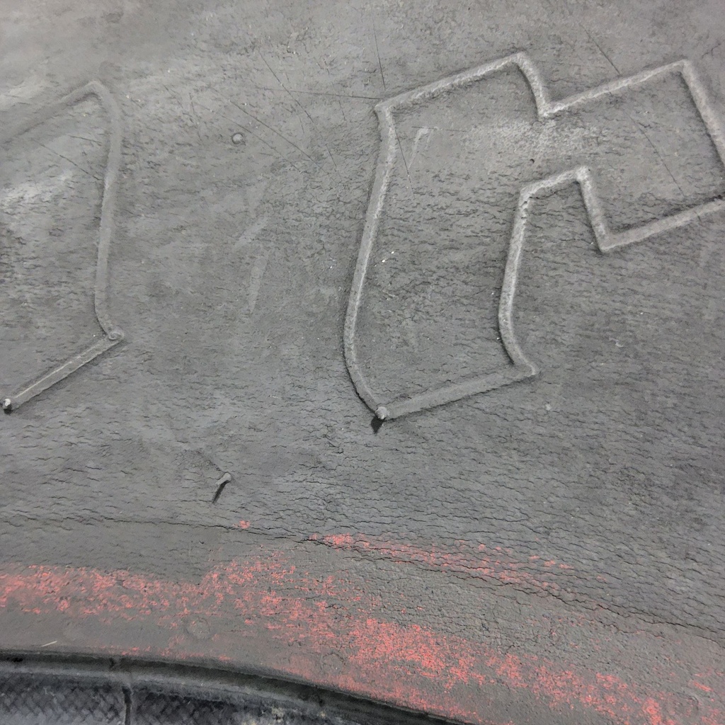 14.9R30 Firestone Radial All Traction FWD R-1 134A8 90%