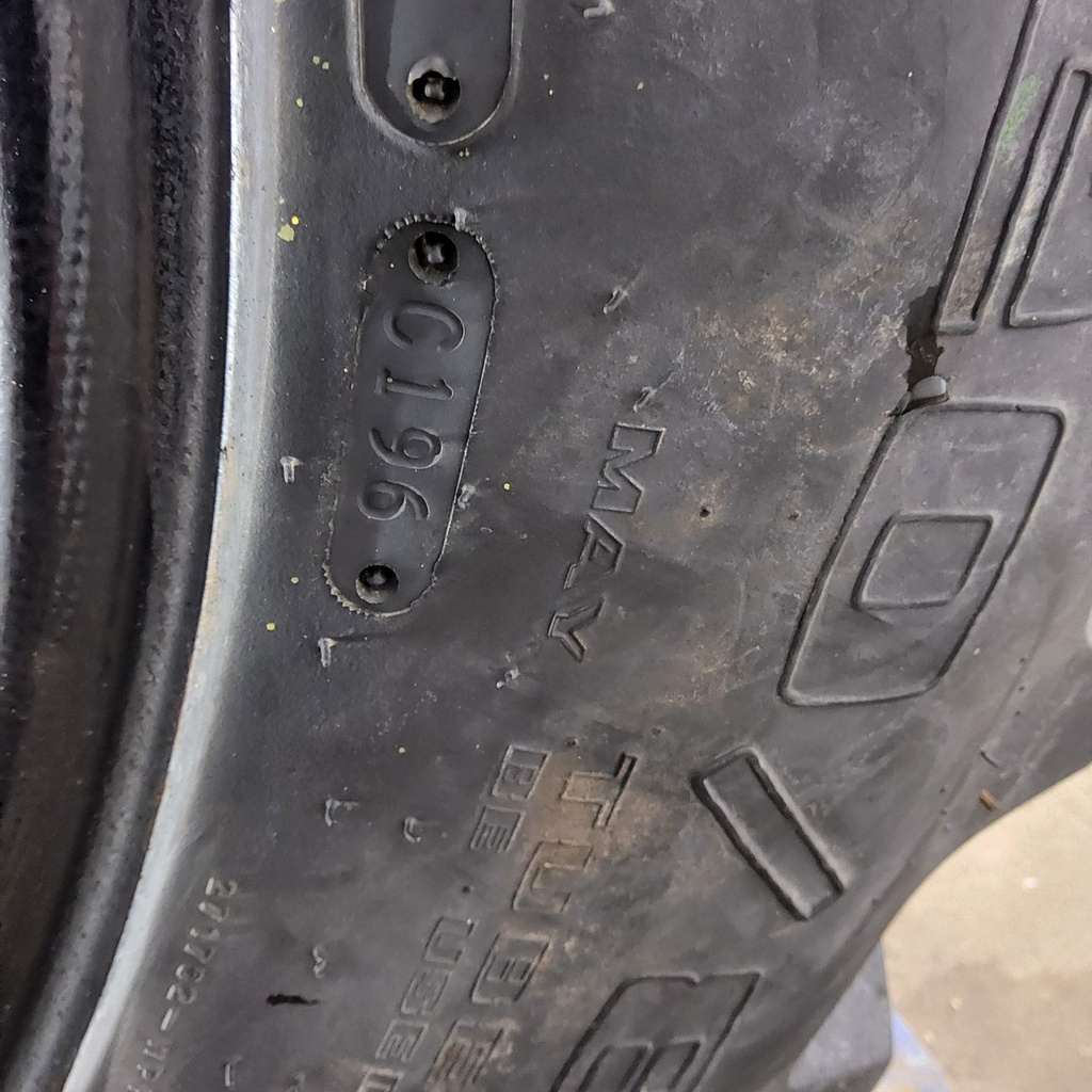 320/85R34 Goodyear Farm Dyna Torque Radial R-1 133A8/133B 70%