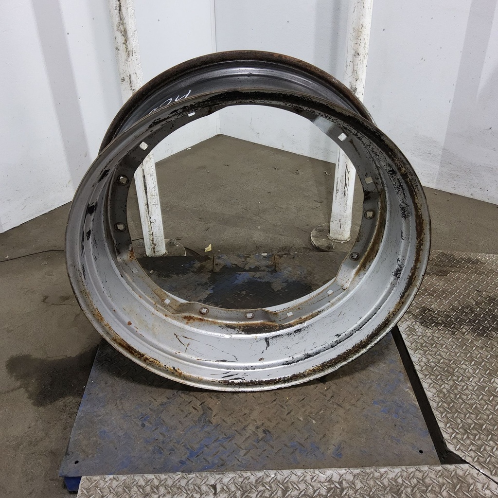 13"W x 34"D, Case IH Silver Mist 8-Hole Waffle Wheel (Groups of 2 Bolts)