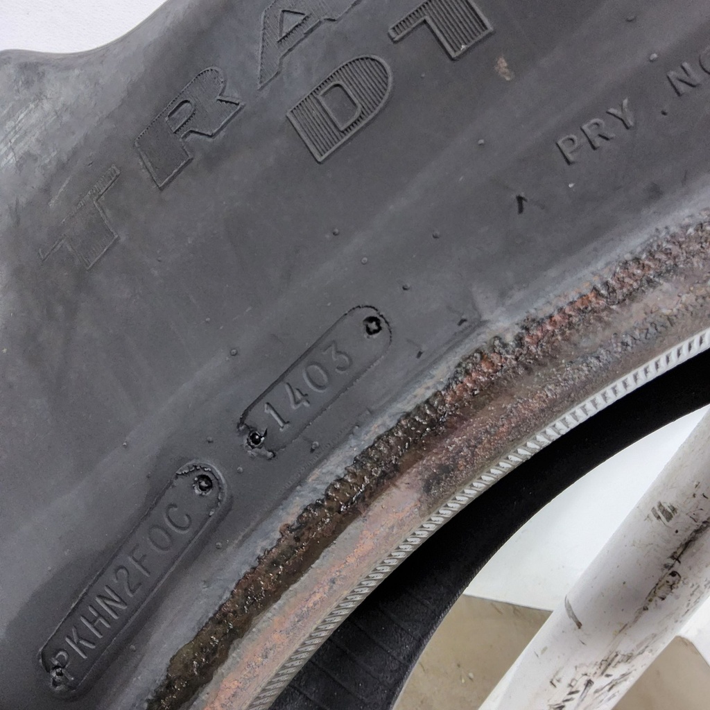 380/85R34 Goodyear Farm DT800 Super Traction R-1W 137B 45%