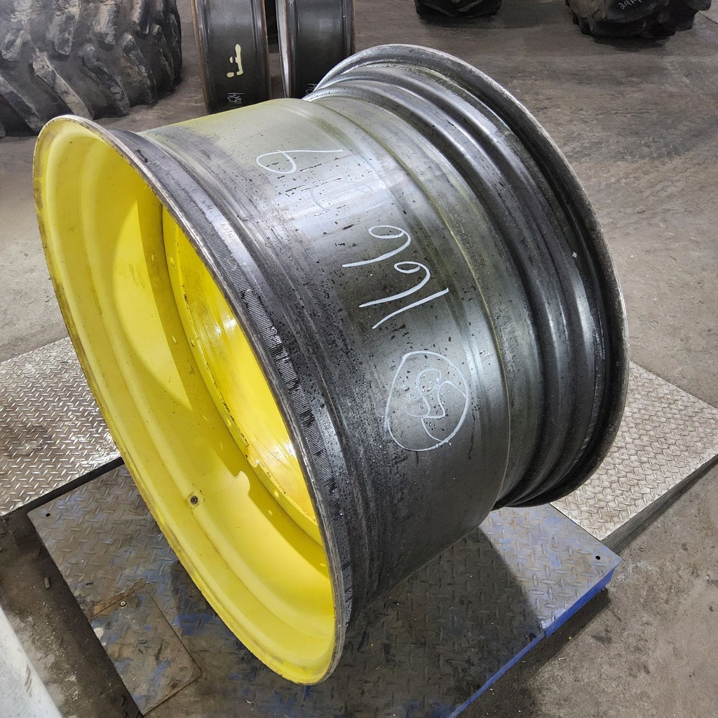 23"W x 38"D, John Deere Yellow 12-Hole Stub Disc , -3.12" Offset