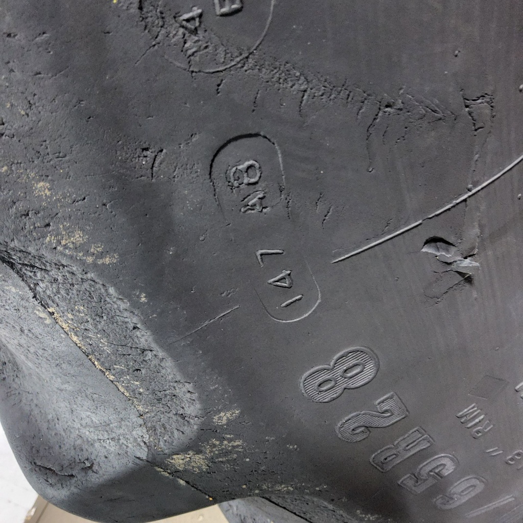 600/65R28 Firestone Radial All Traction DT R-1W 147B 45%