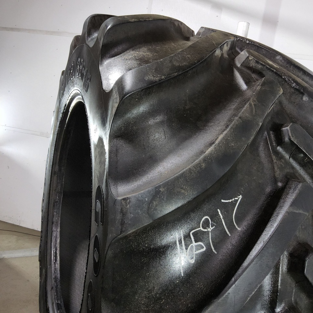 LSW1250/35R46 Goodyear Farm Custom Flo Grip R-2 195B 85%