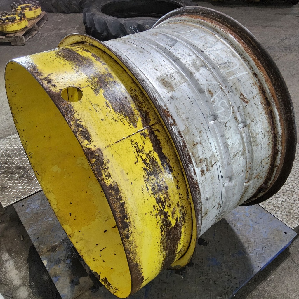 18"W x 34"D, John Deere Yellow Band Dual "T" Rail