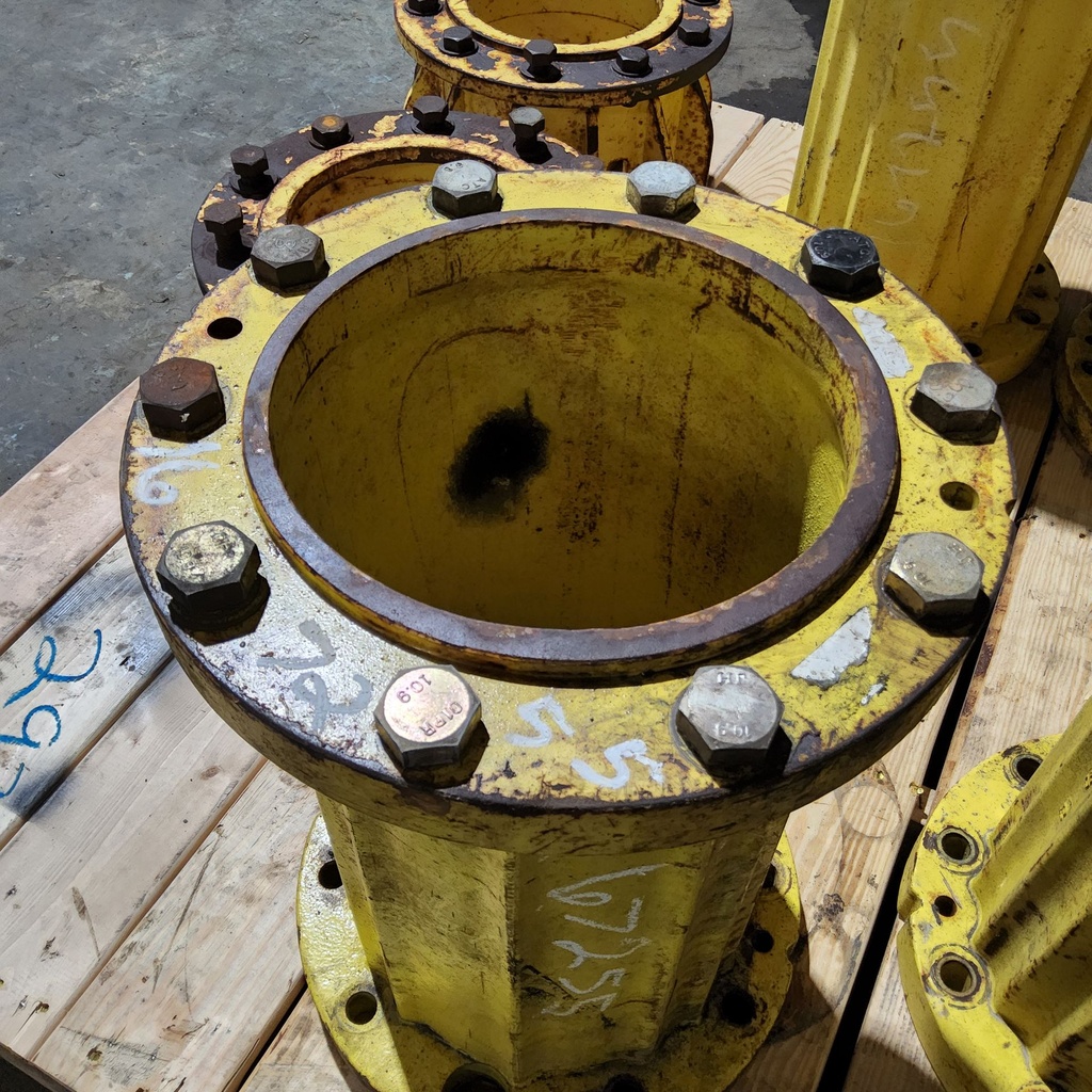 10-Hole 21.5"L Hub Extension/Triple, John Deere Yellow