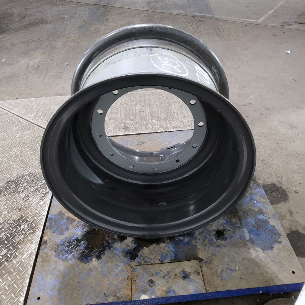 17"W x 25"D, Hagie Gray 12-Hole 3 Piece Formed Plate , 0.94" Offset