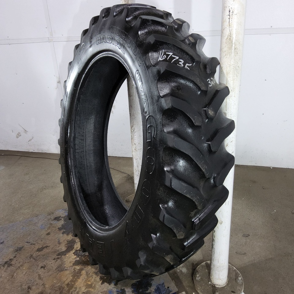320/85R34 Goodyear Farm Dyna Torque Radial R-1 133A8/133B 60%
