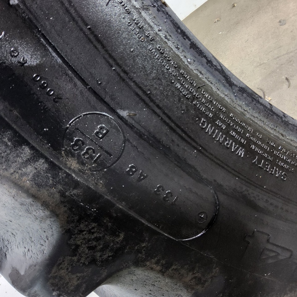 320/85R34 Goodyear Farm Dyna Torque Radial R-1 133A8/133B 60%