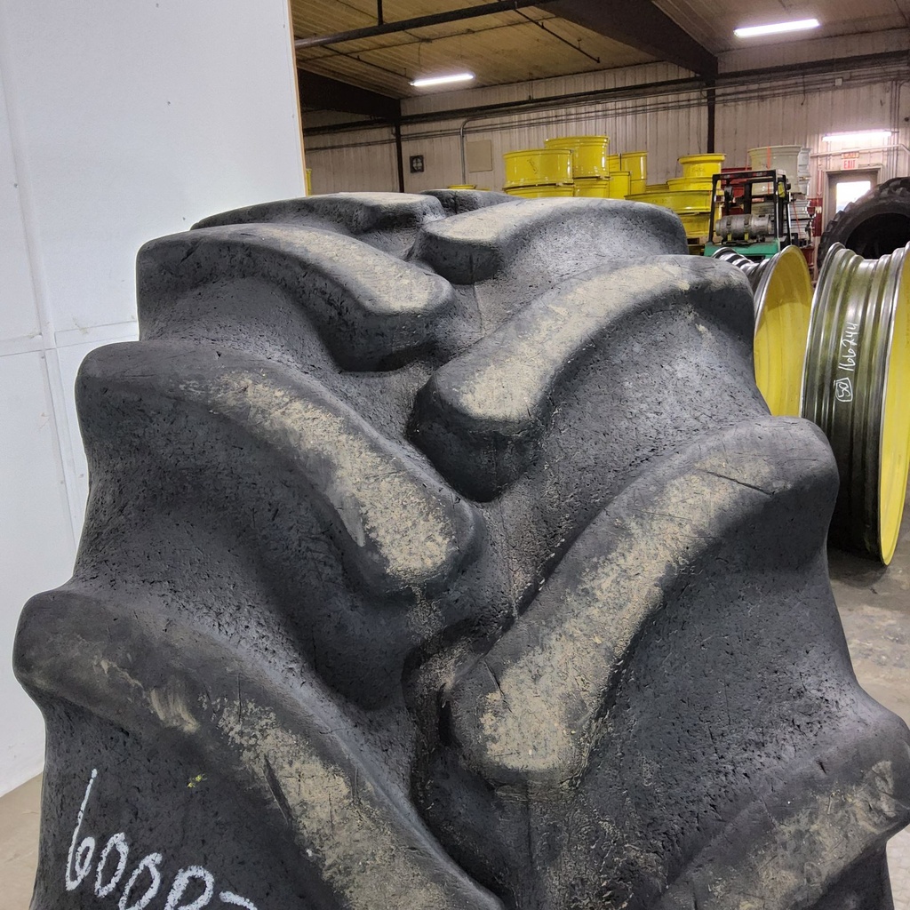 600/65R28 Firestone Radial All Traction DT R-1W 147B 50%