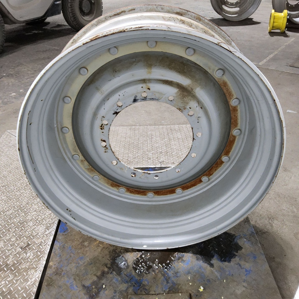 15"W x 38"D, Agco Corp Gray 16-Hole Stub Disc , 1.5" Offset